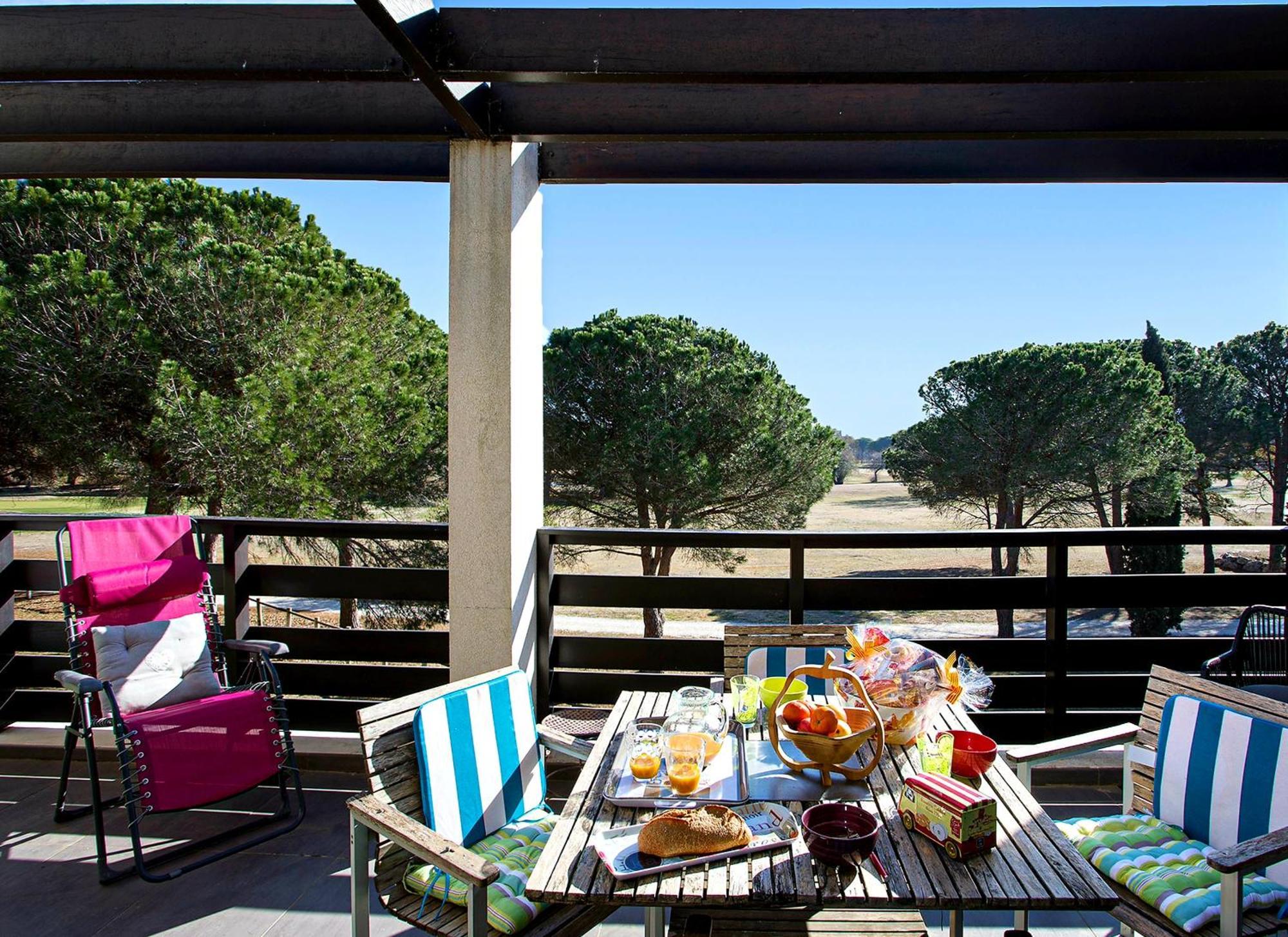 Vert Paradis - Vue Apaisante Sur Golf, Pins Parasols, 2E Etage - 80 M2 Dont Terrasse Avec Pergola, 2 Chambres, 3Et Iles, 3 Clim, Wifi - Piscine, Parking Et Park A Velos, Ascenseur - En Option Linge, Menage - Pistes Cyclables, Mer A Proximite Saint-Cyprien  Buitenkant foto